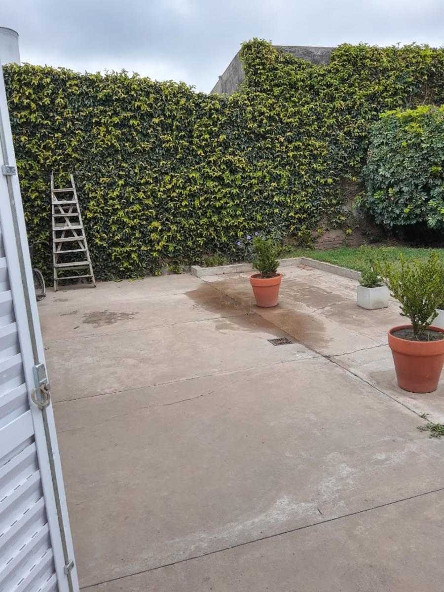 Casa calle 100, zona Av. Mitre — foto 9