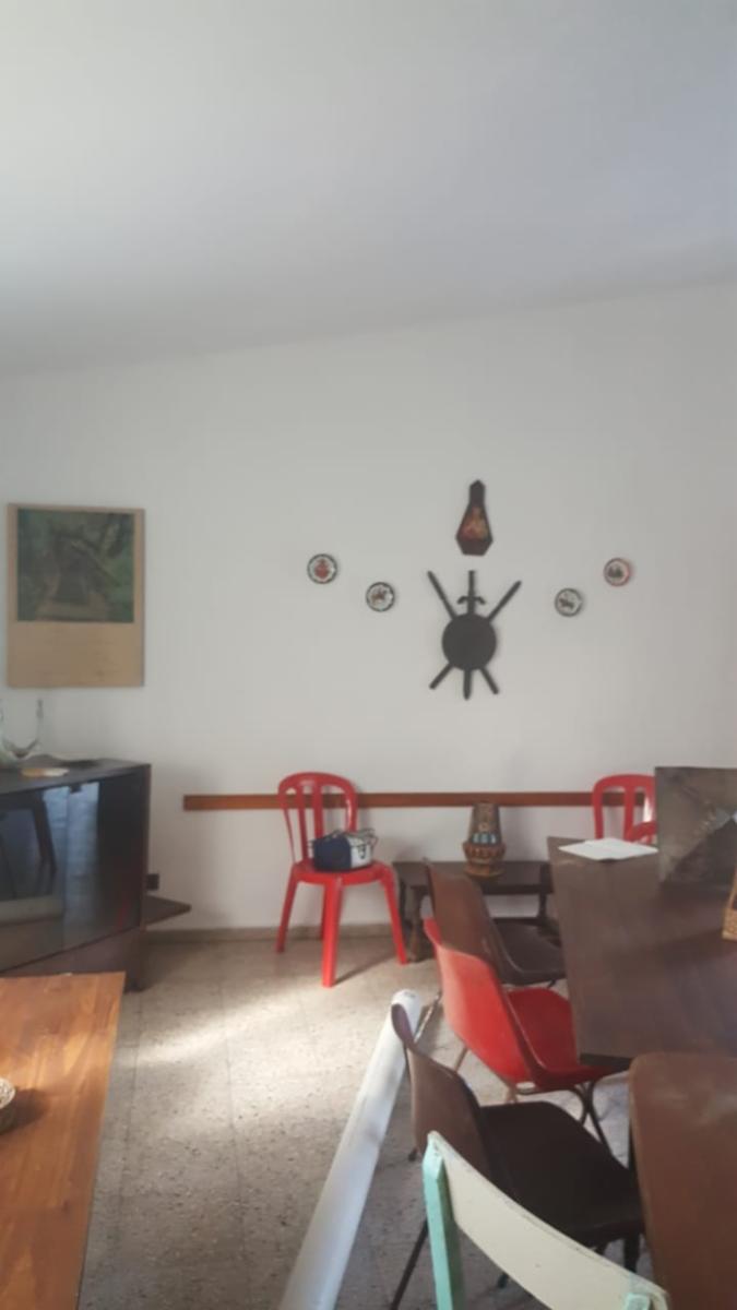 Casaquinta en esquina - 4