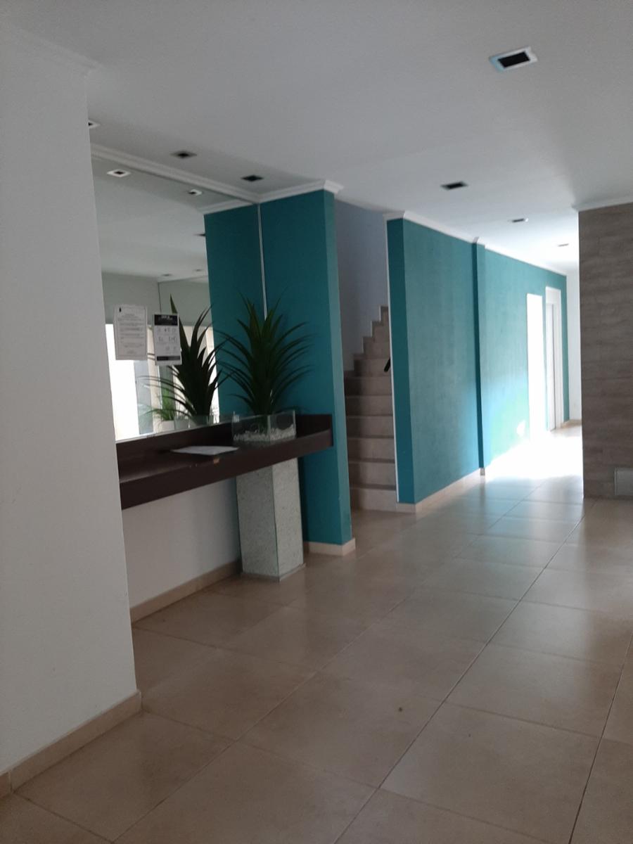 Monoambiente en edificio Mara