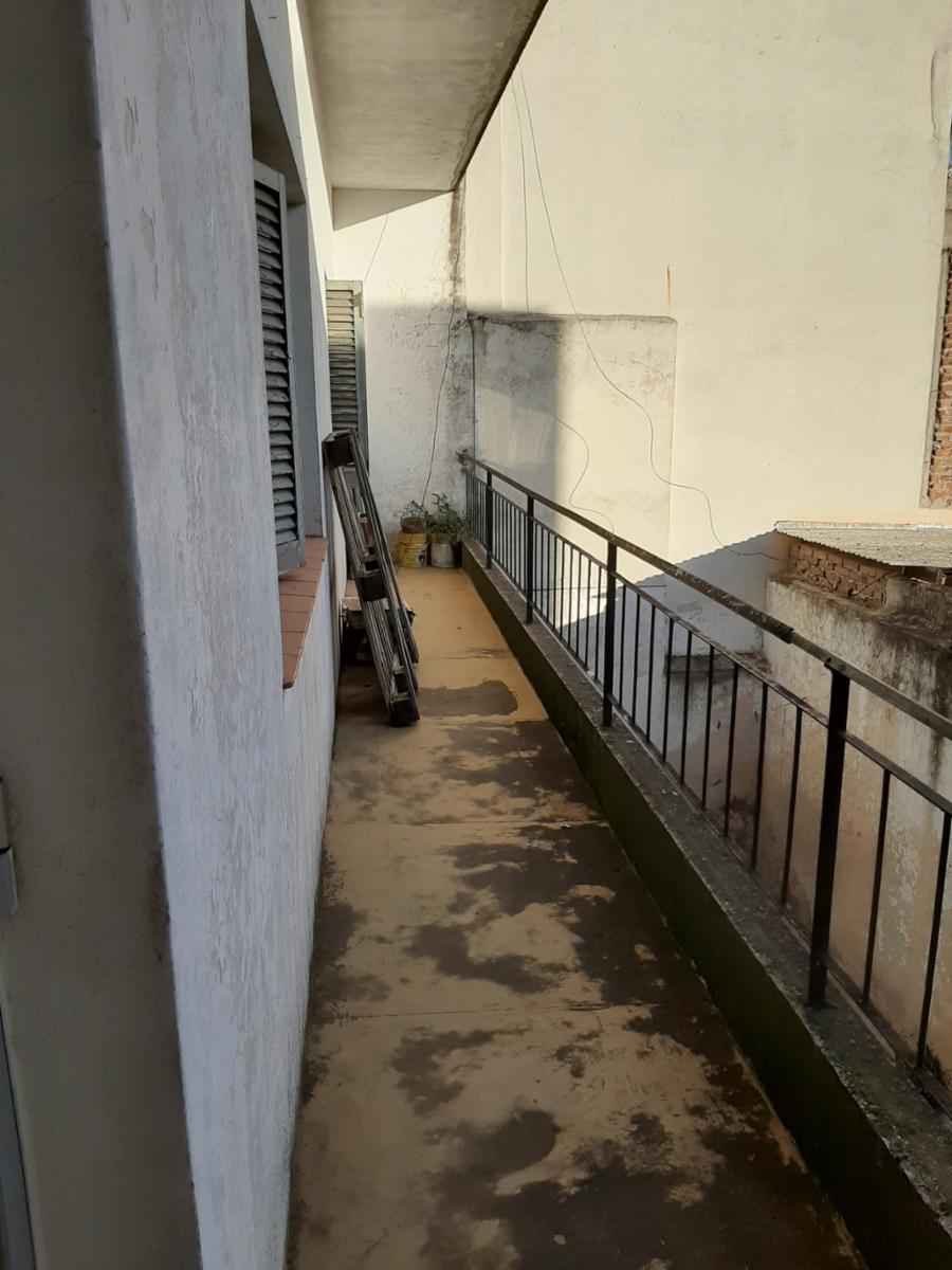Hermoso departamento, excelente ubicación a 350 mt del centro. — foto 2