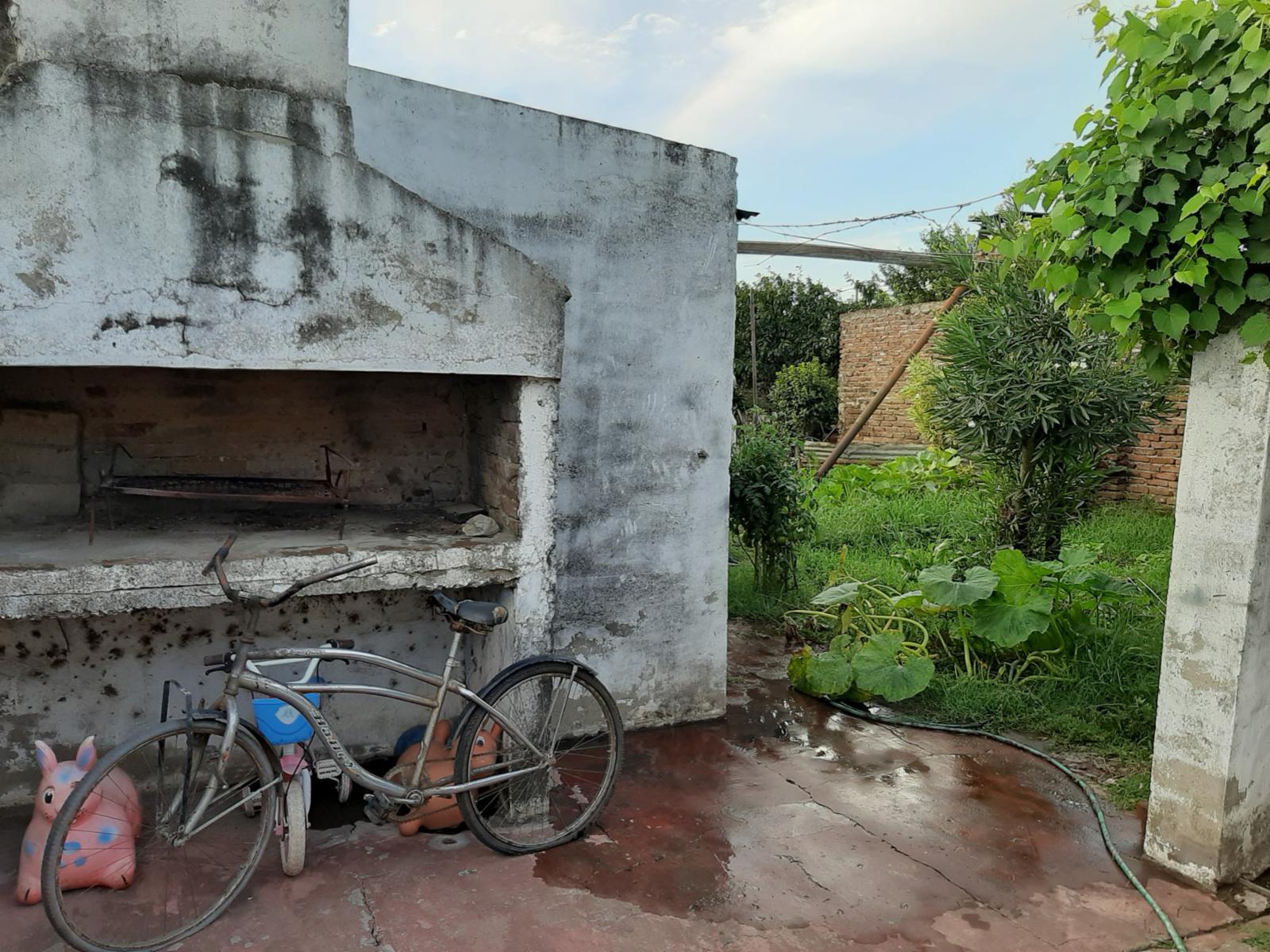 Propiedad con posibilidad de ampliación, refacción, etc. sobre terreno de 10 x 33,3 — foto 3