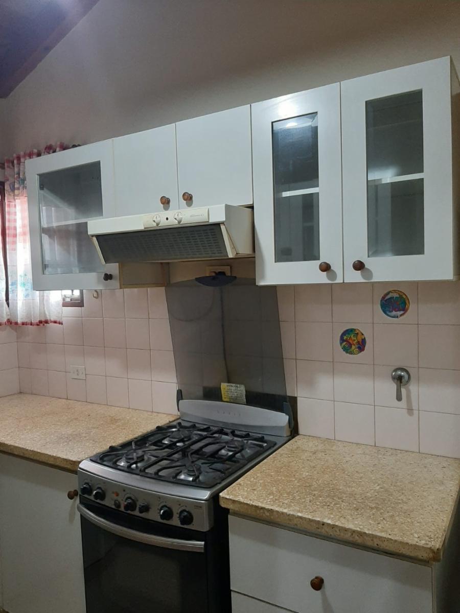 Hermosa casa sobre terreno de 333 mts. ubicada sobre avenida. — foto 6
