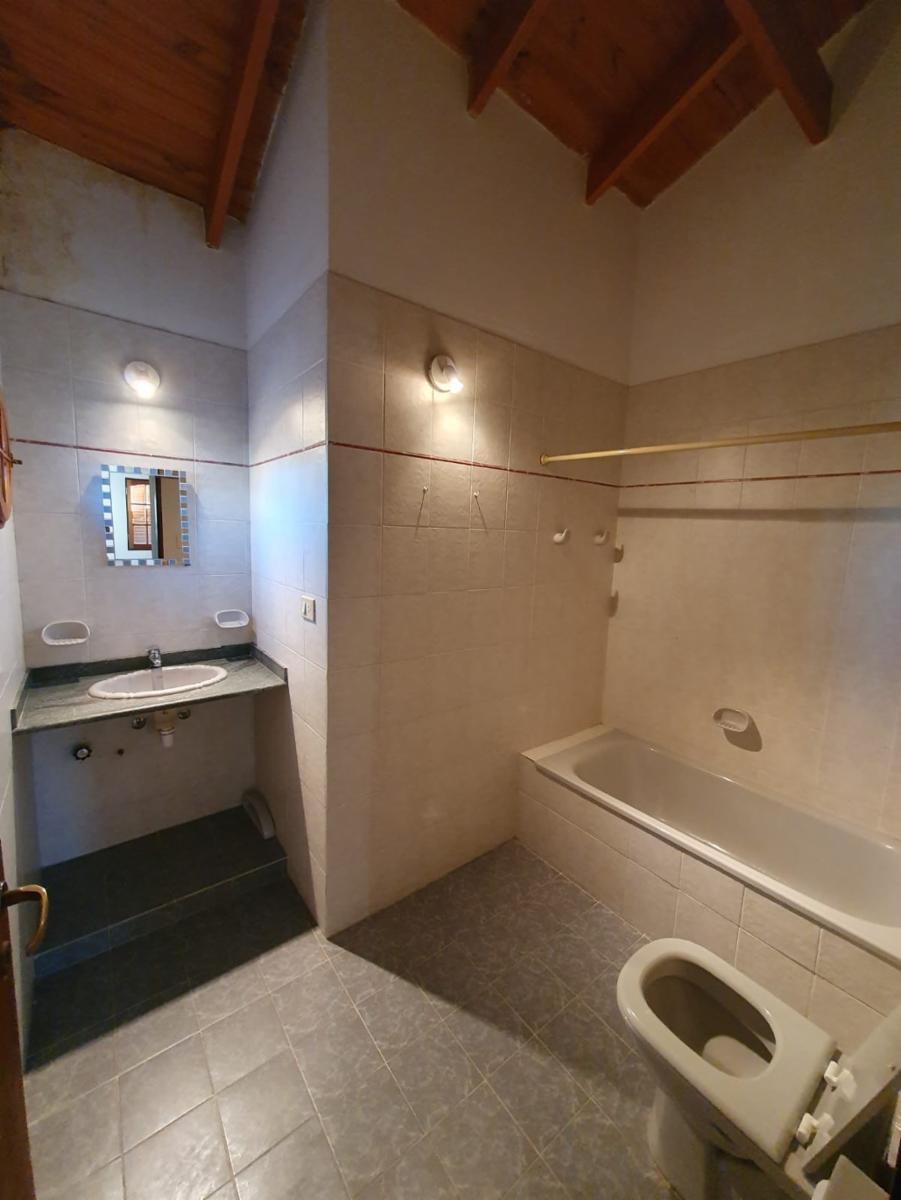 INDEXA VENDE Casa en Barrio Los Tilos — foto 3