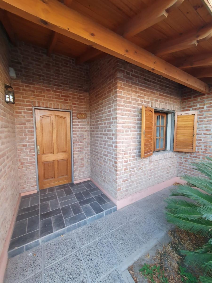 INDEXA VENDE Casa en Barrio Los Tilos — foto 6