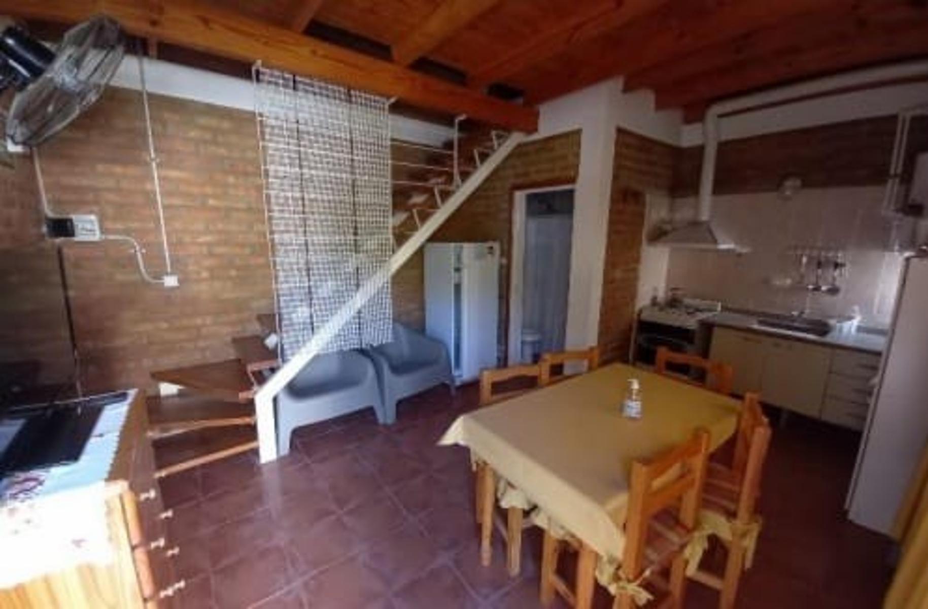 Vendo o Permuto Hermoso Complejo de 6 Unidades excelente ubicación en Las Grutas - 3