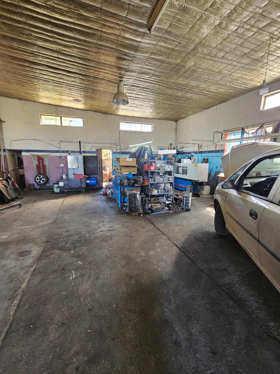 GALPON EN VENTA, BARRIO BAGLIANI - 18