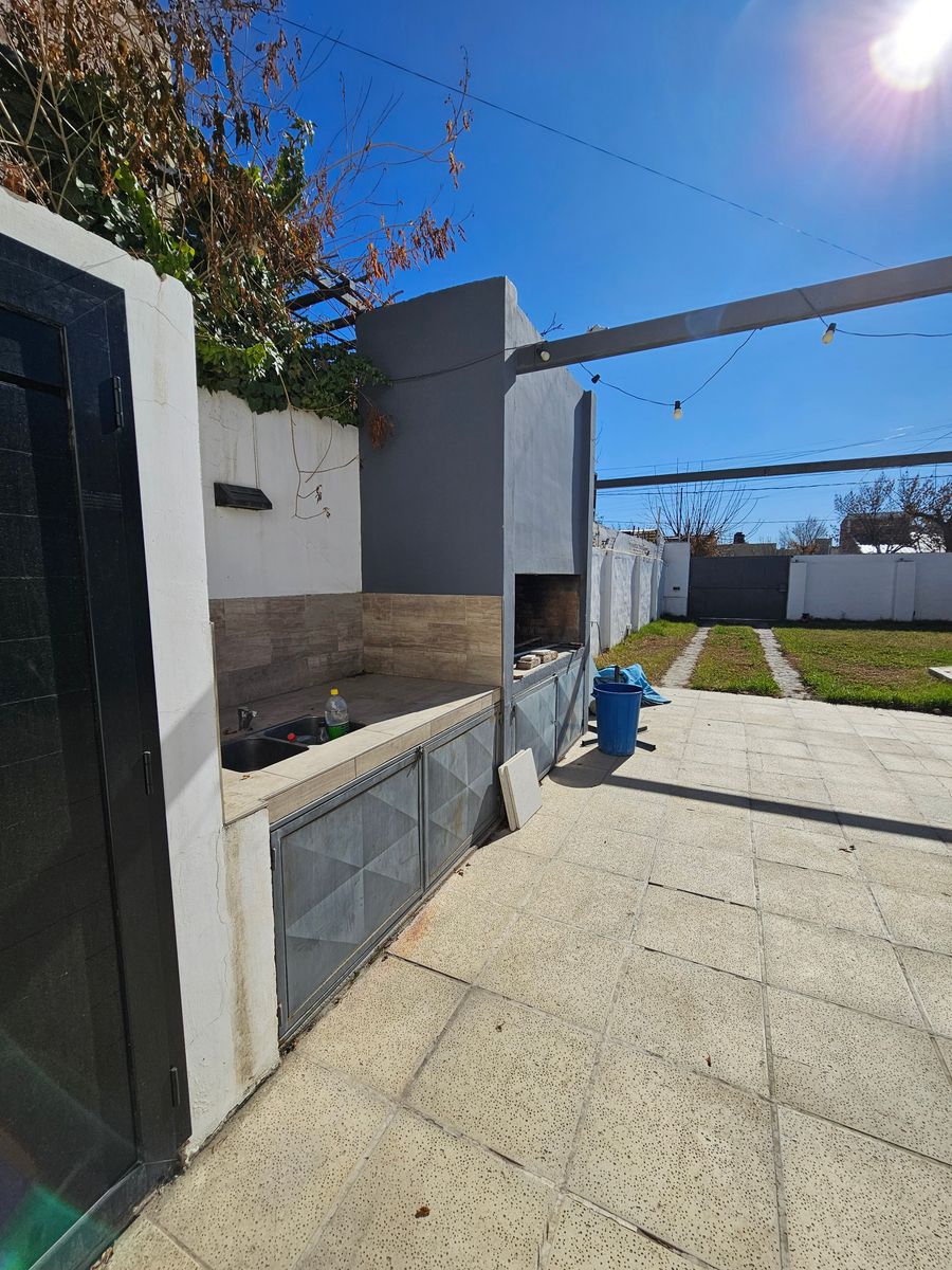 INDEXA VENDE CASA CON PISCINA CLIMATIZADA — foto 4