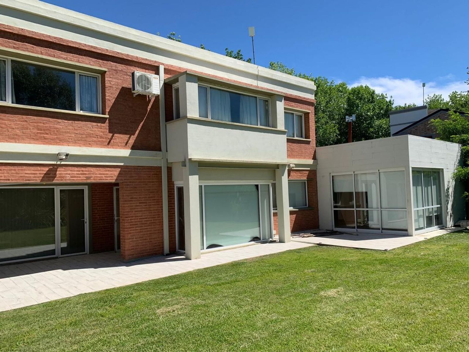 Casa Villa del Sol, con quincho y pileta — foto 8