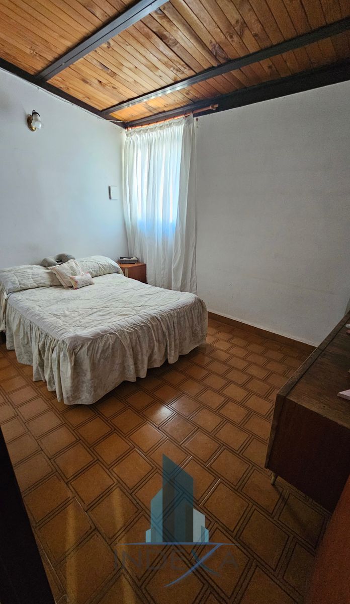 VENTA - CASA EN CALLE COLÓN 2165 - 4 HABITACIONES — foto 2