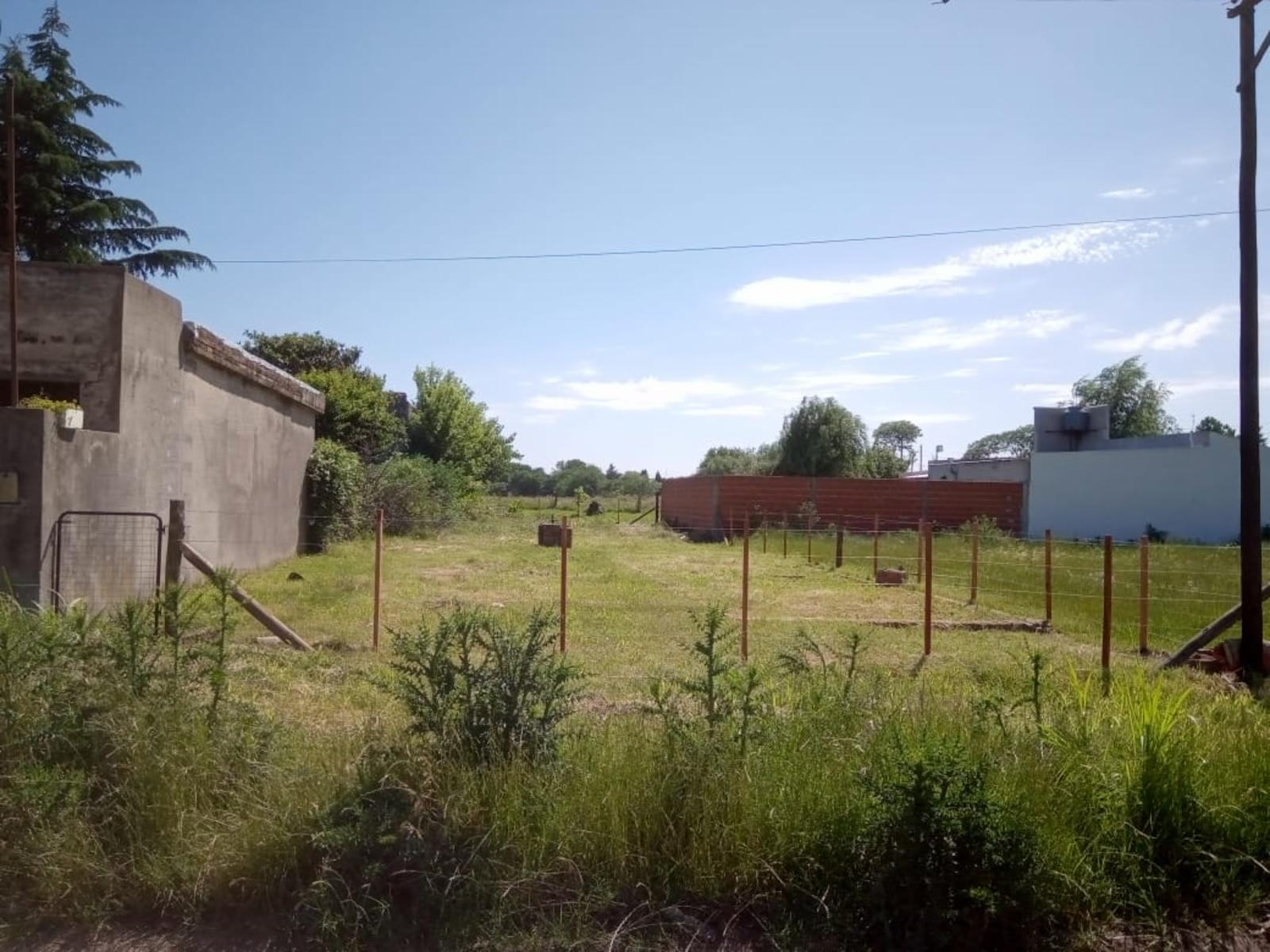 Terreno en Barrio Los Almendros, Junín.