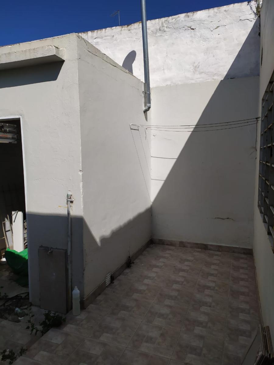 Casa con dpto en el fondo. Junín. — foto 3