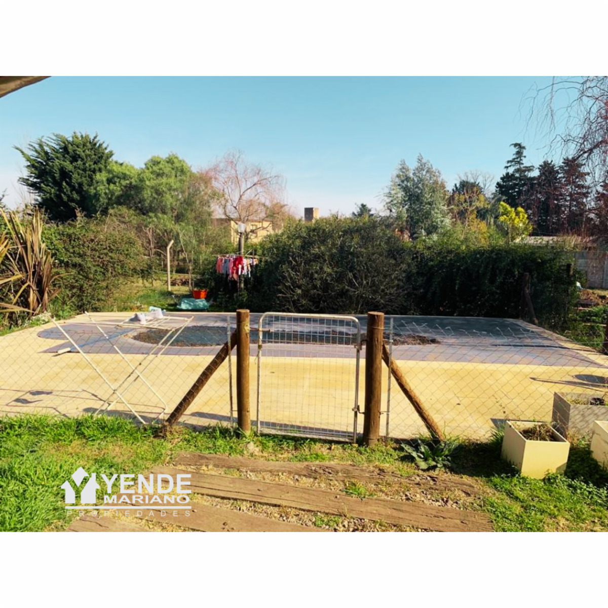 CASA QUINTA EN 2 PLANTAS EN JUNIN (BA) - 14