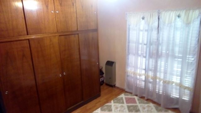 Casa de 4 ambientes en San Justo. — foto 2