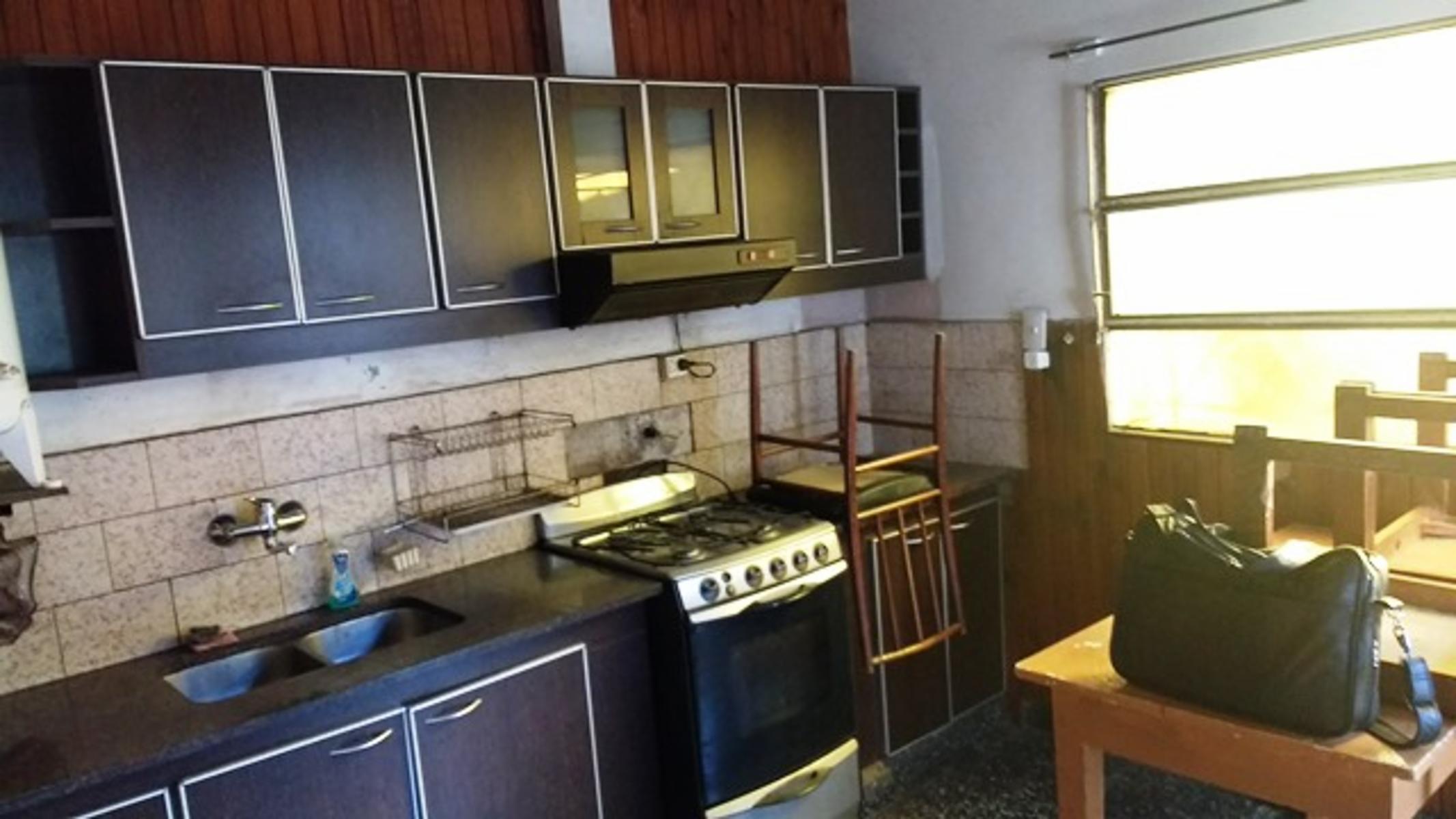 Chalet 4 ambientes. Barrio San Nicolas. — foto 6