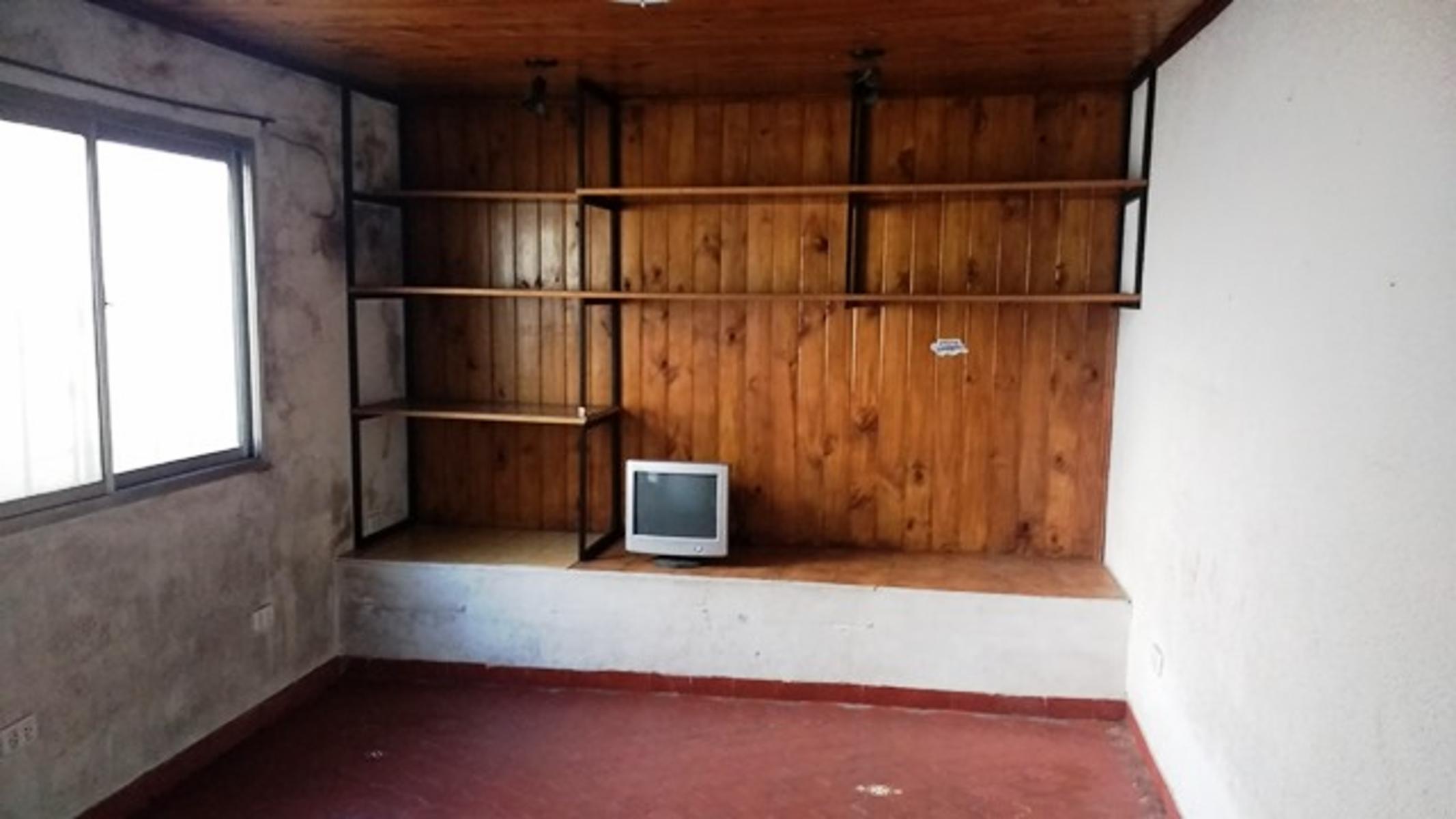 Chalet 4 ambientes. Barrio San Nicolas. — foto 7