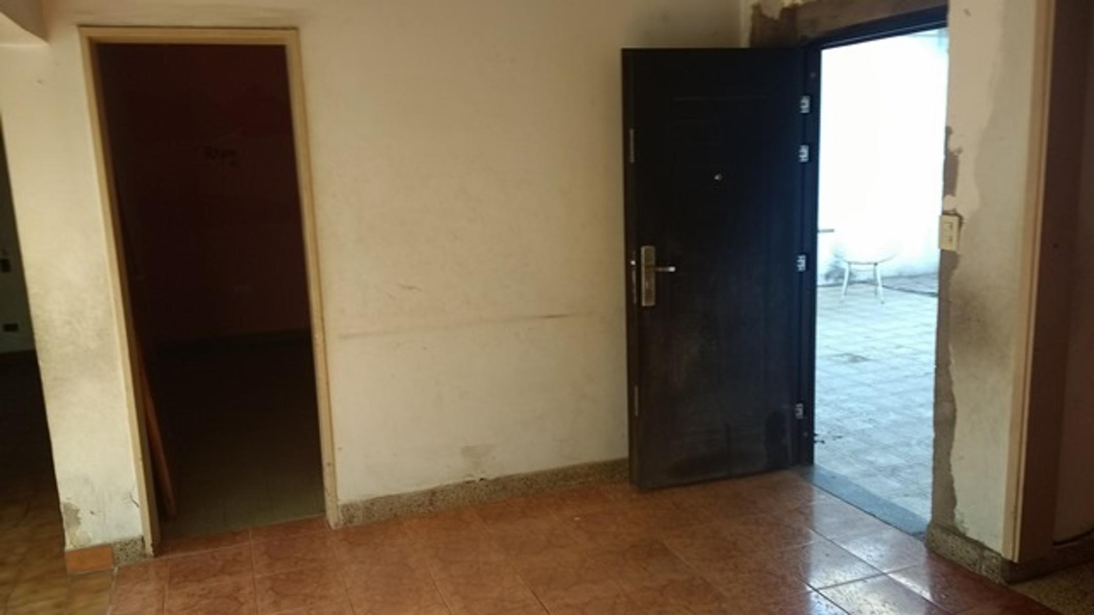 Chalet 4 ambientes. Barrio San Nicolas. — foto 8