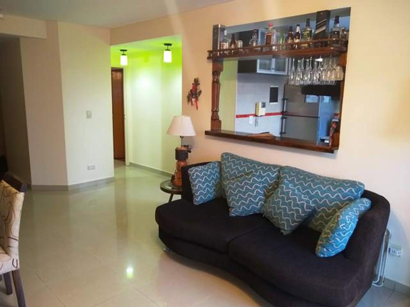 Excelente departamento de 3 ambientes con cochera en centro de San Justo. — foto 6