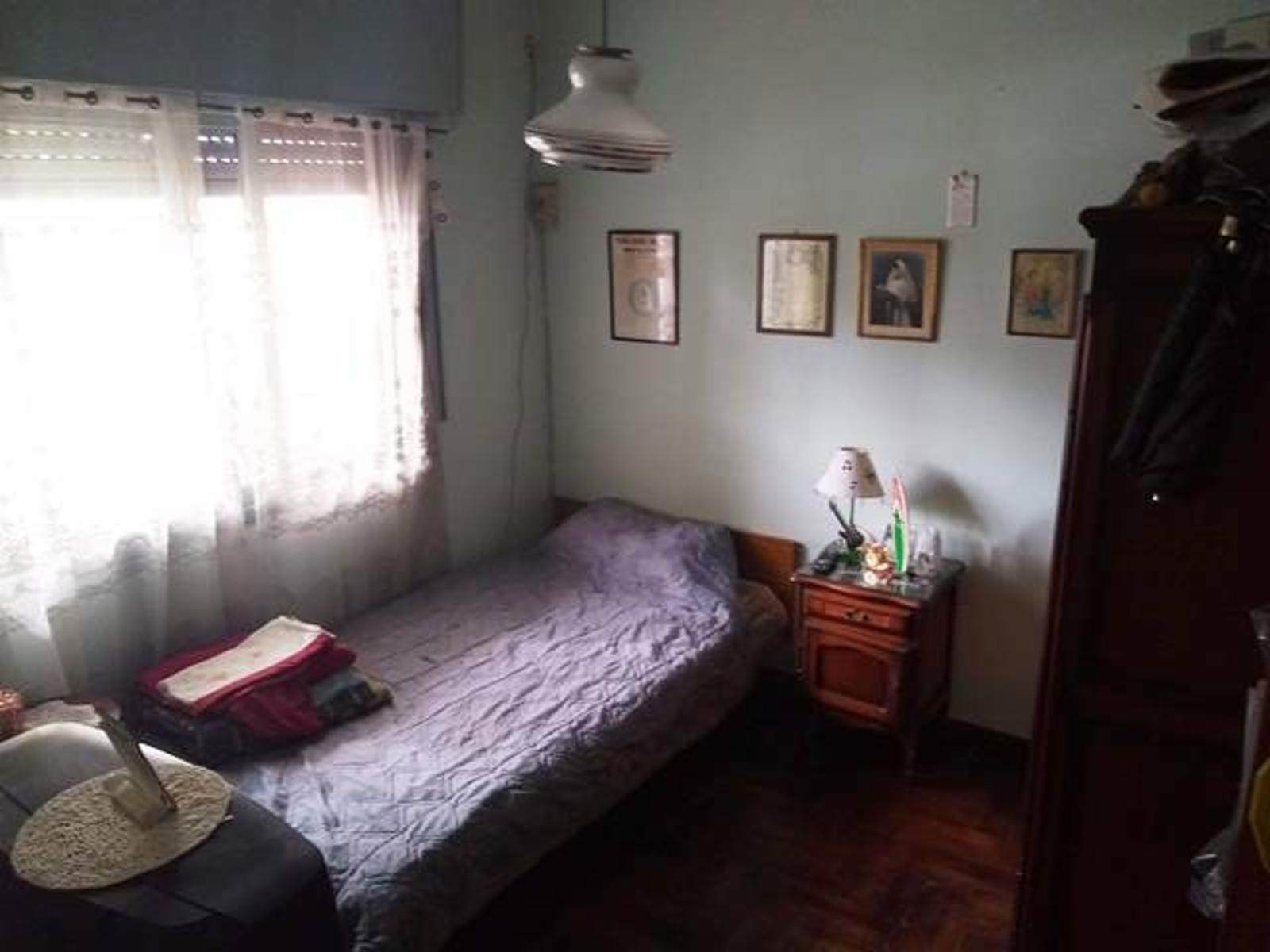 CASA AMERICANA DE 4 AMBIENTES EN MORÓN — foto 4