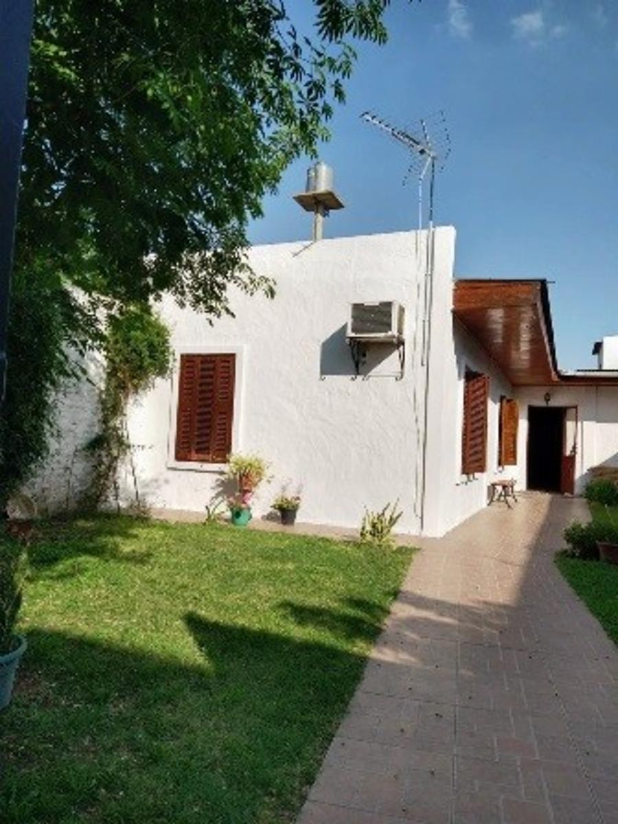 Galpon + vivienda en Esteban Echeverría - 8