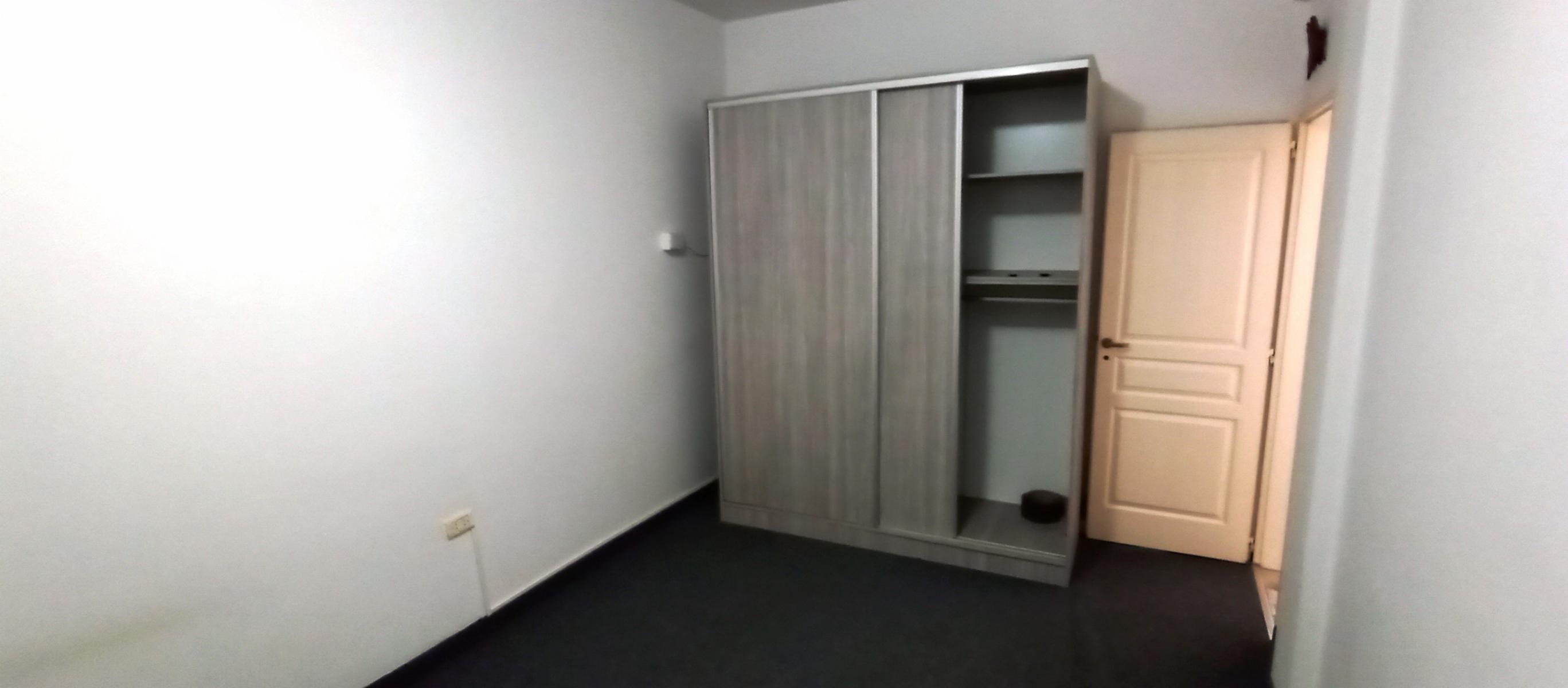 Excelente Casa Multifamiliar en Villa Luzuriaga. — foto 6