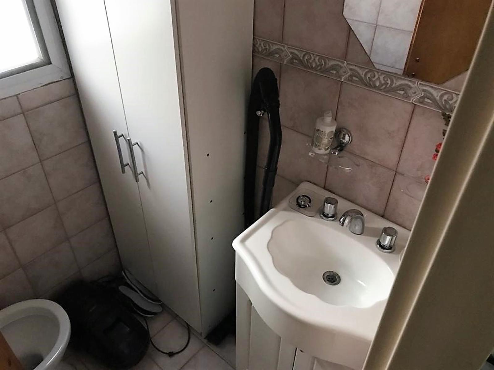 Casa de 3 ambientes con cochera y quincho. — foto 10