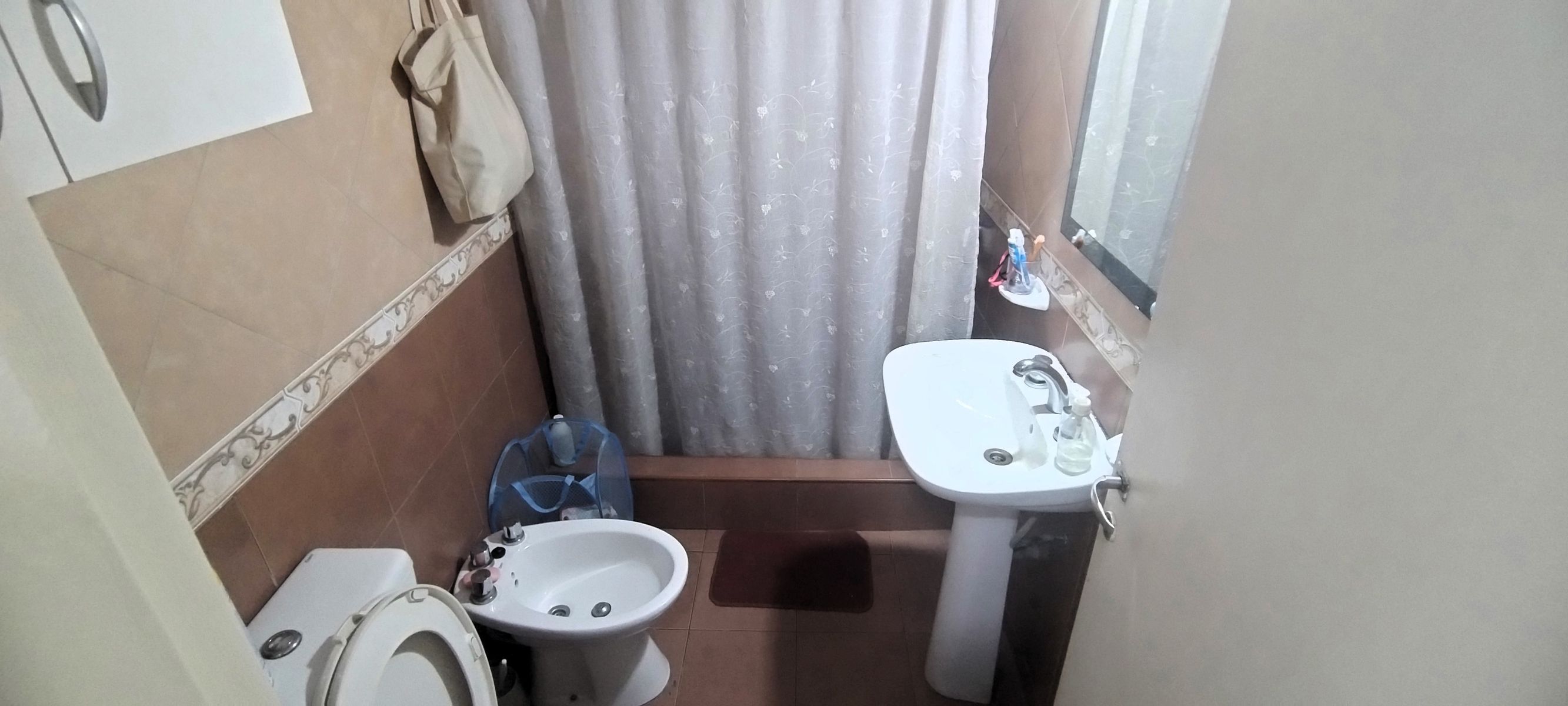 Departamento de dos ambientes tipo PH con cochera en San Justo. — foto 2