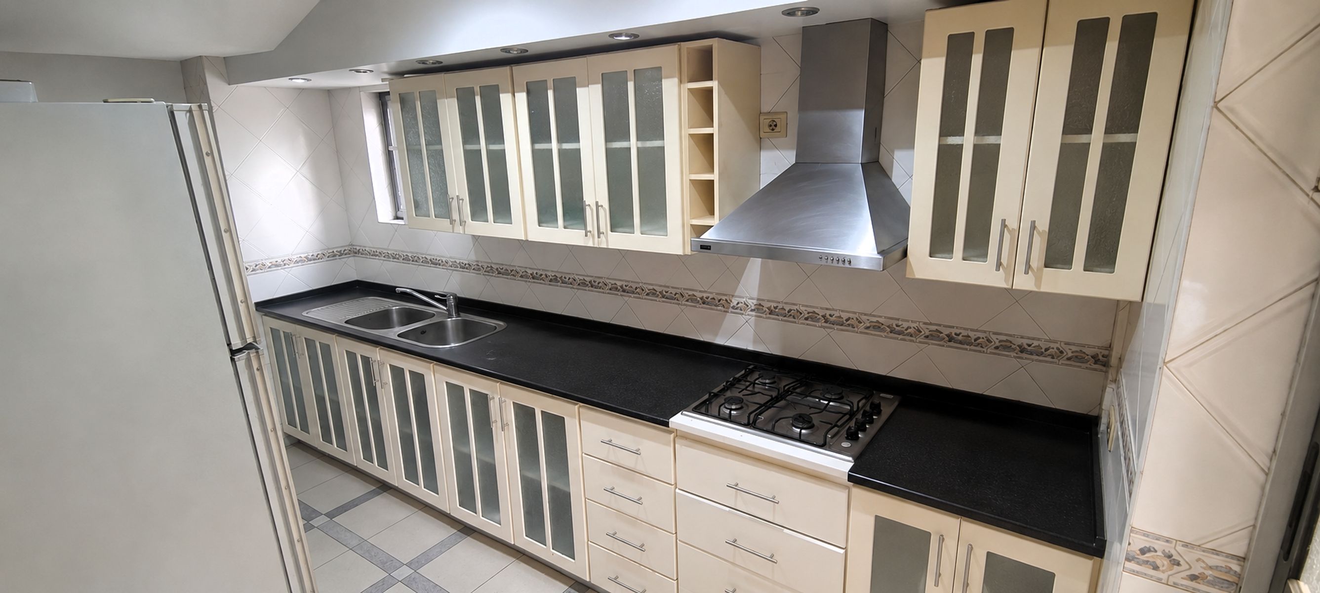Departamento de 3 ambientes en centro de San Justo - 3