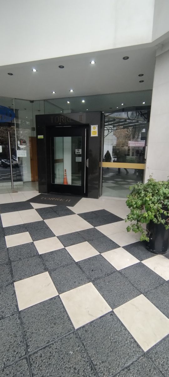 Departamento de 3 ambientes en centro de San Justo - 9