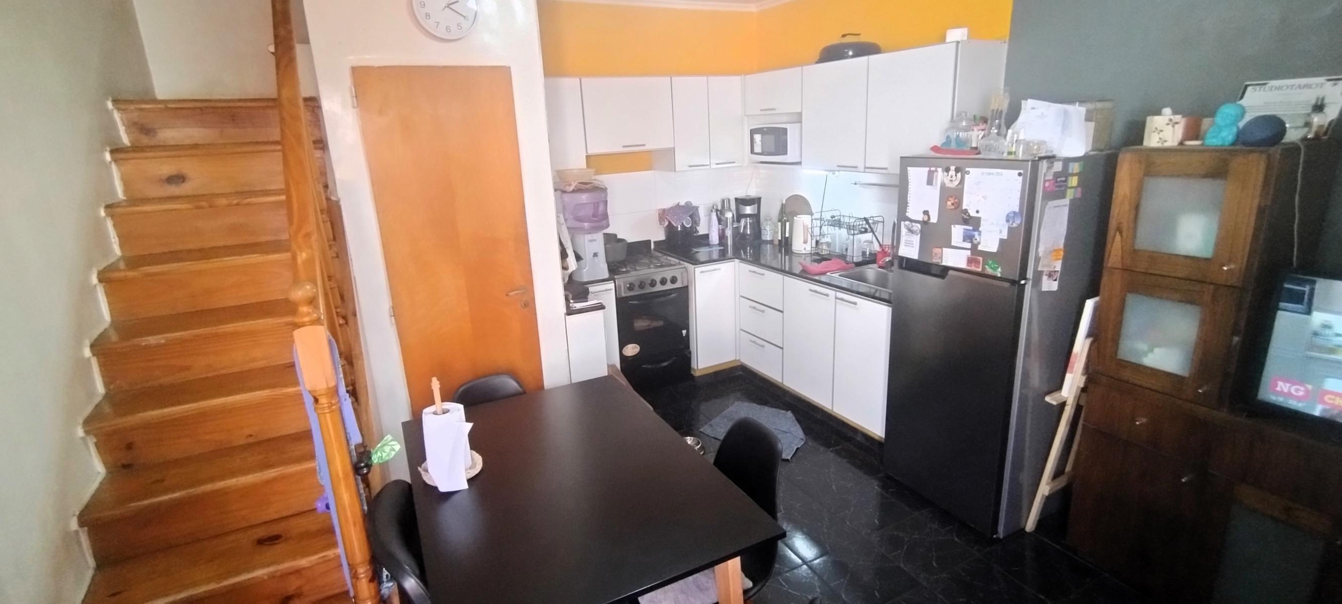 Triplex de 3 ambientes en Ramos Mejia - 1