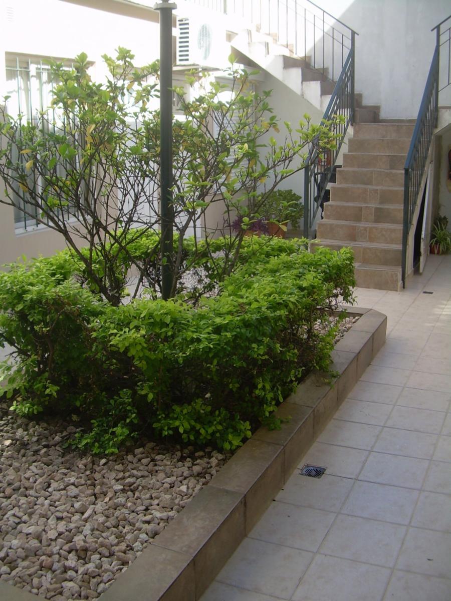 RAMOS MEJÍA DEPARTAMENTO 2 AMBIENTES BALCÓN LAVADERO CONTRAFRENTE 12 DE OCTUBRE ALT 200 — foto 4