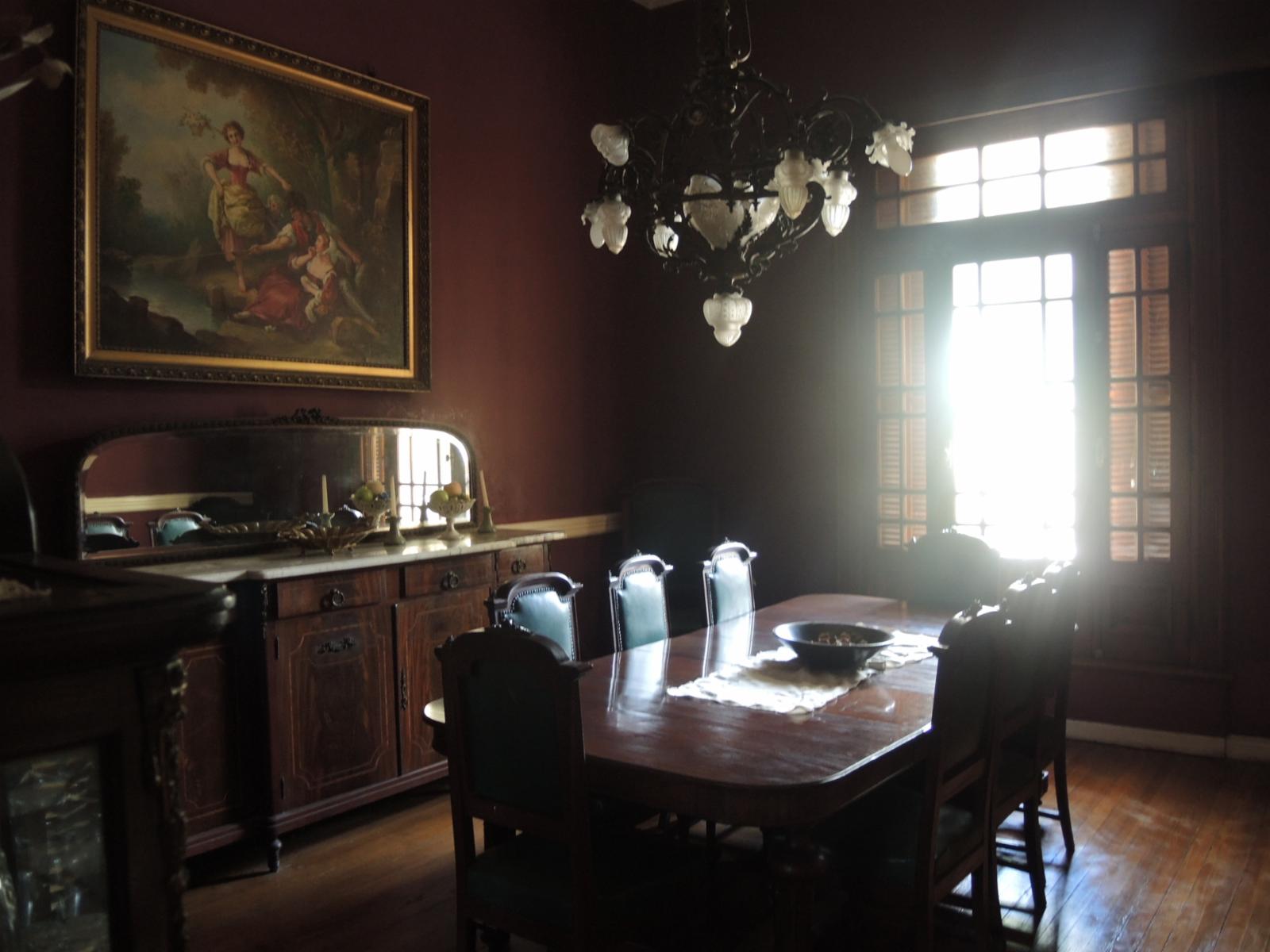 CASA ANTIGUA A 1 CUADRA DE PLAZA 1810- LOBOS — foto 9