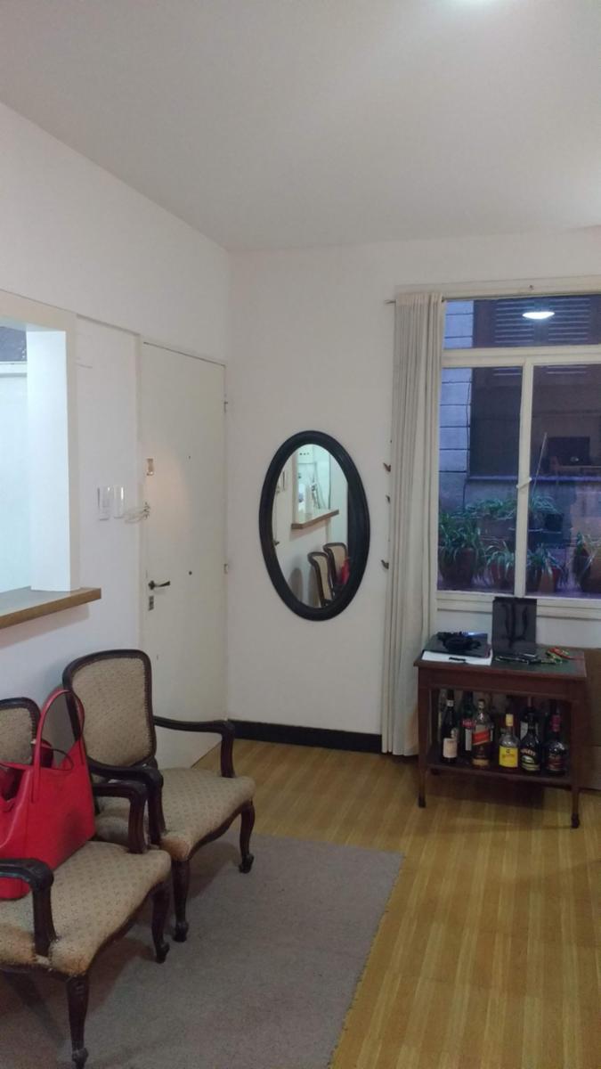 AMPLIO DEPTO 2 AMBIENTES CON PATIO- BELGRANO — foto 11