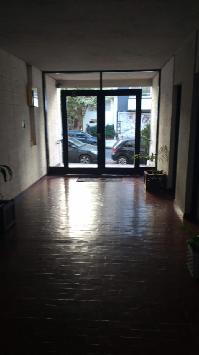 AMPLIO DEPTO 2 AMBIENTES CON PATIO- BELGRANO — foto 12