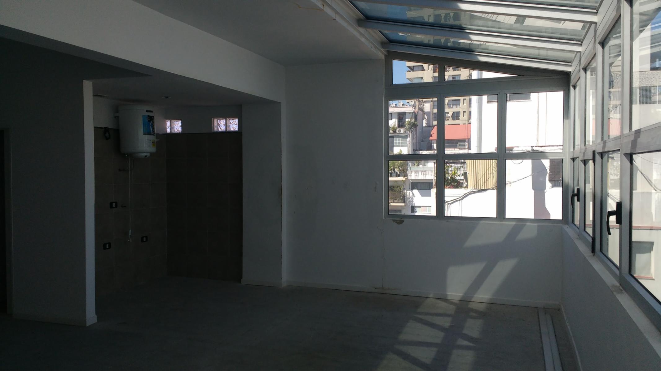 EXCELENTE EDIFICIO EN BLOCK- PLANTA LIBRES CON COCHERAS - 4