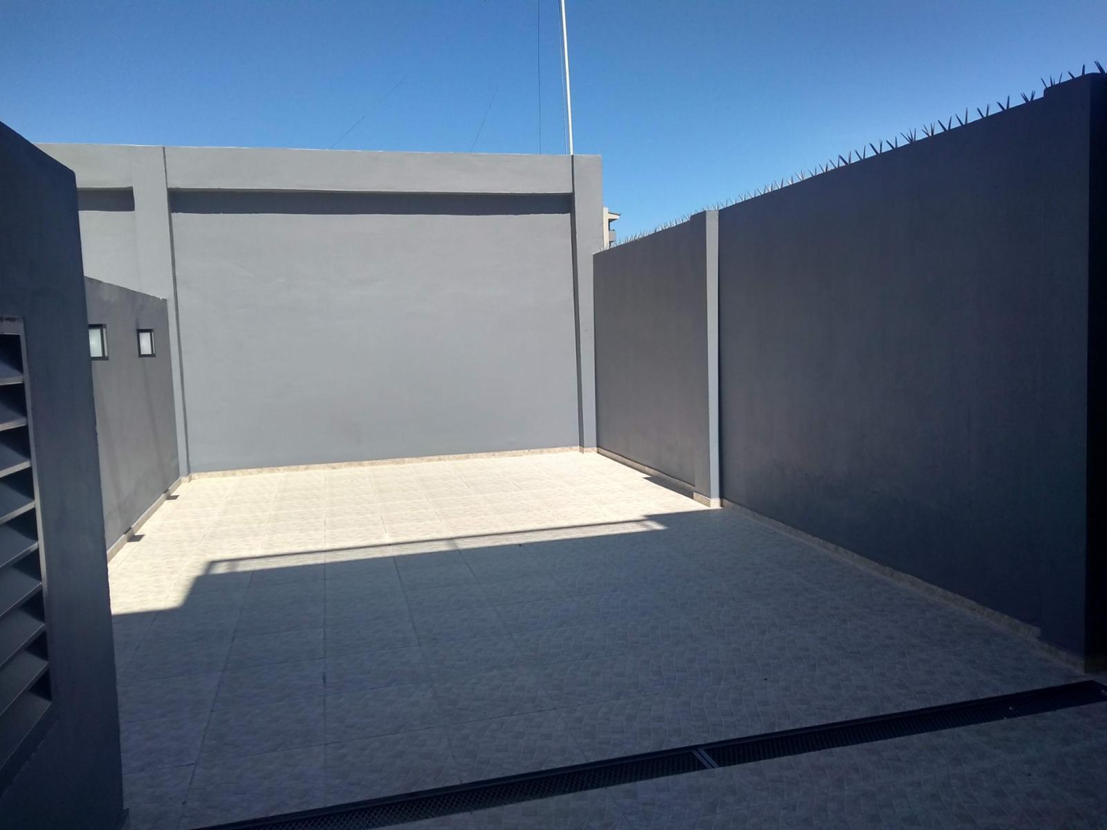 DEPTOS DE 2 AMBIENTES CON PATIOS -A ESTRENAR — foto 6