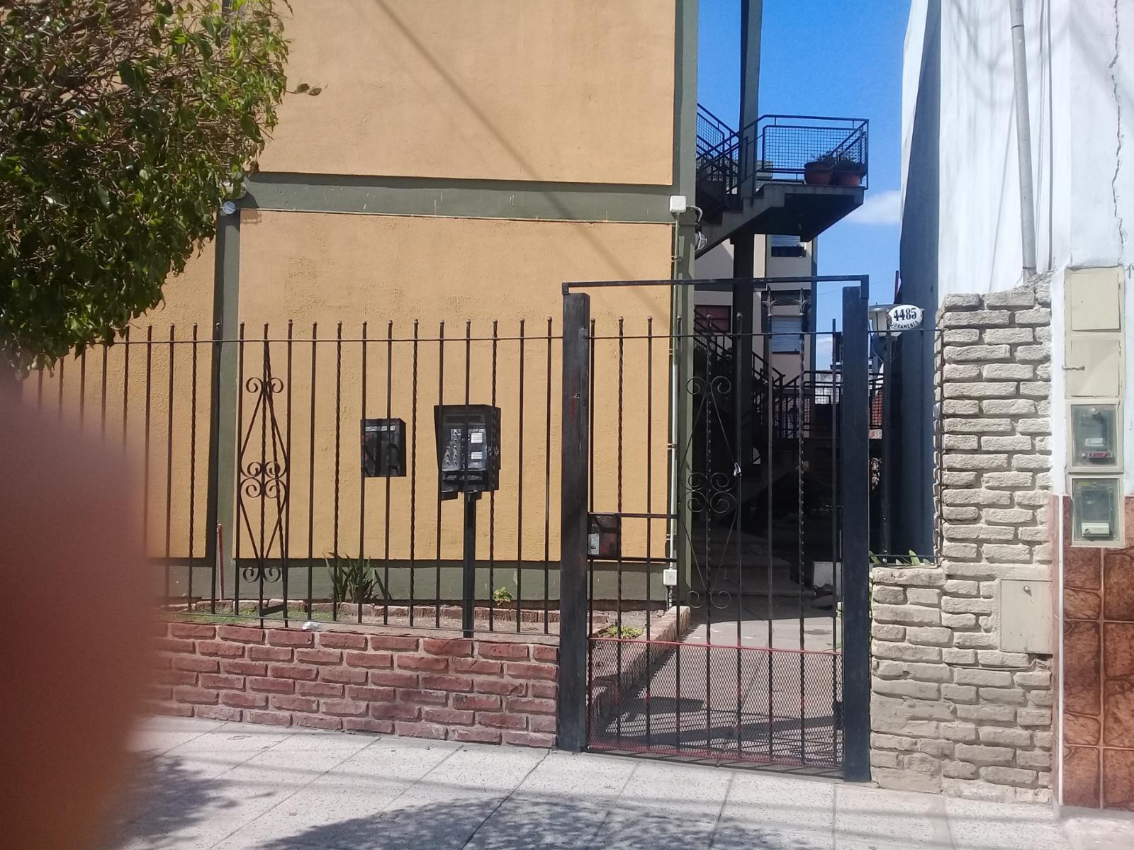 Departamento de 2 amb en planta baja — foto 2