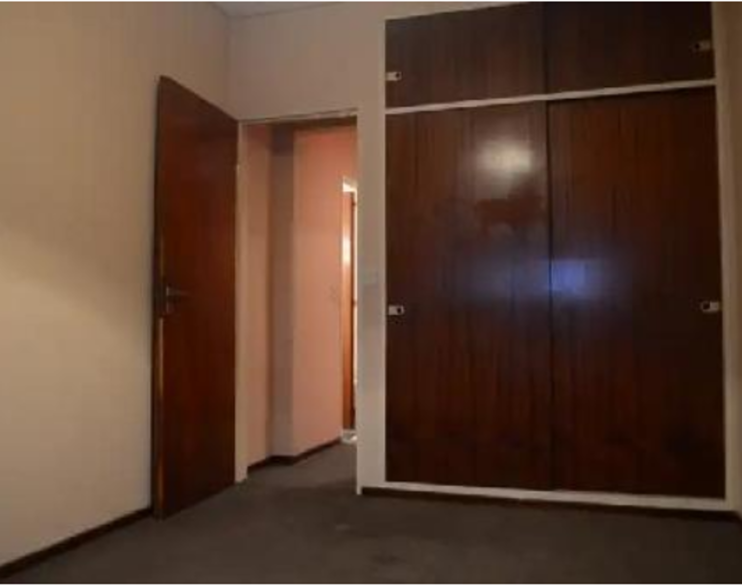 Duplex de 4 amb en muy buena zona — foto 8