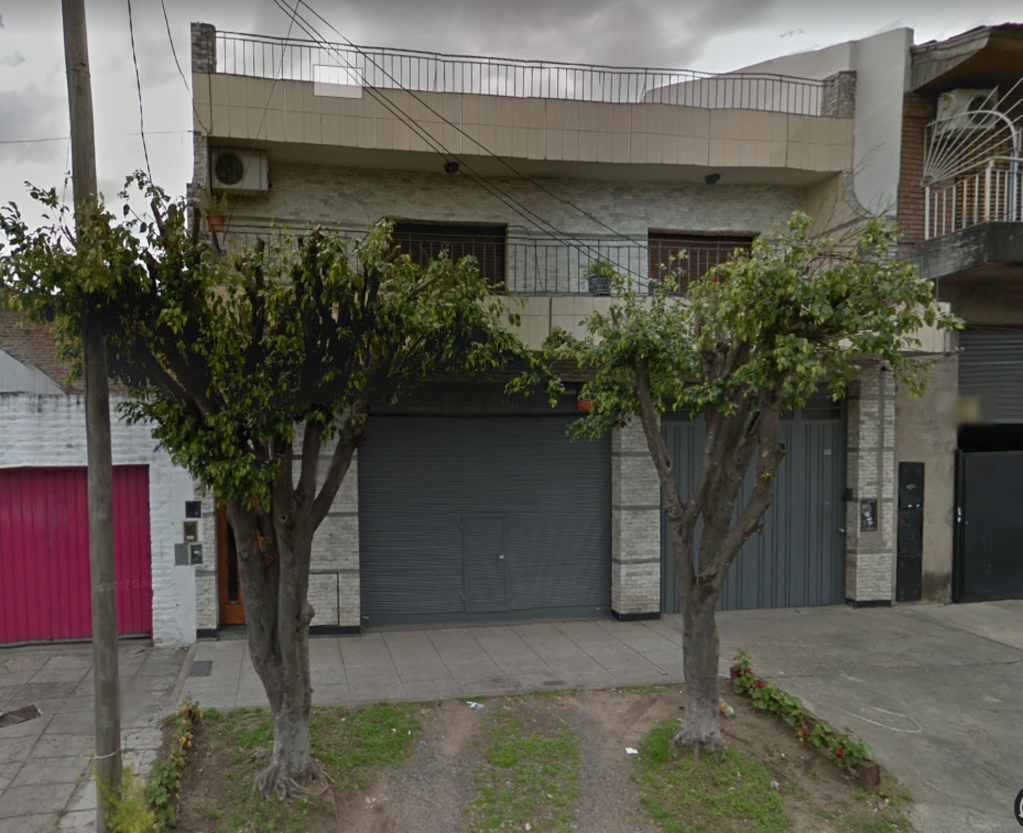 Casa de 3 amb con locales — foto 2