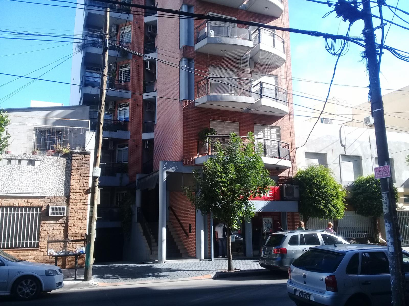 departamento de 3 amb céntrico