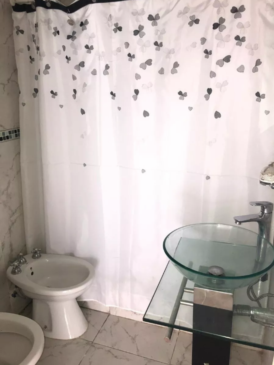 Departamento de 3 amb al frente con balcón — foto 8