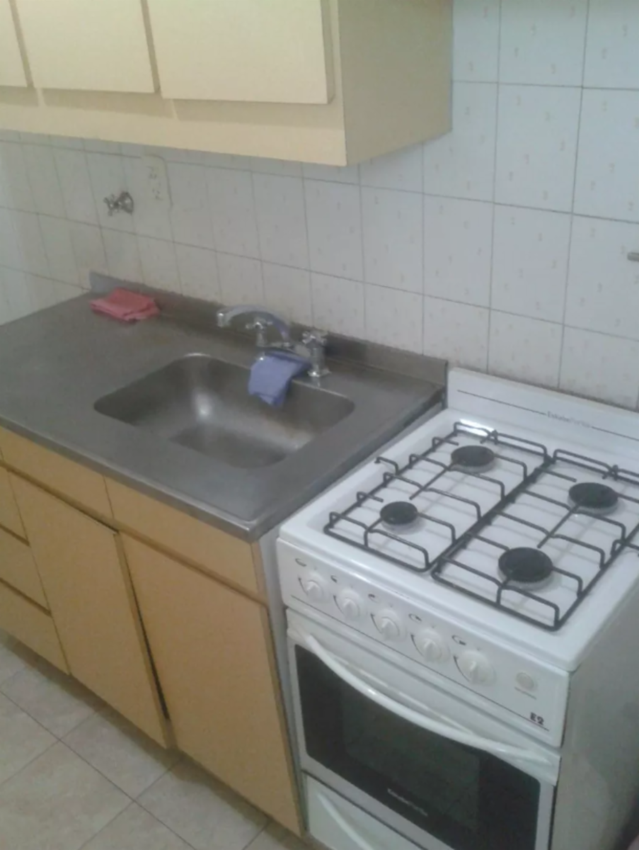 Muy lindo departamento de 2 amb al frente con balcón — foto 4