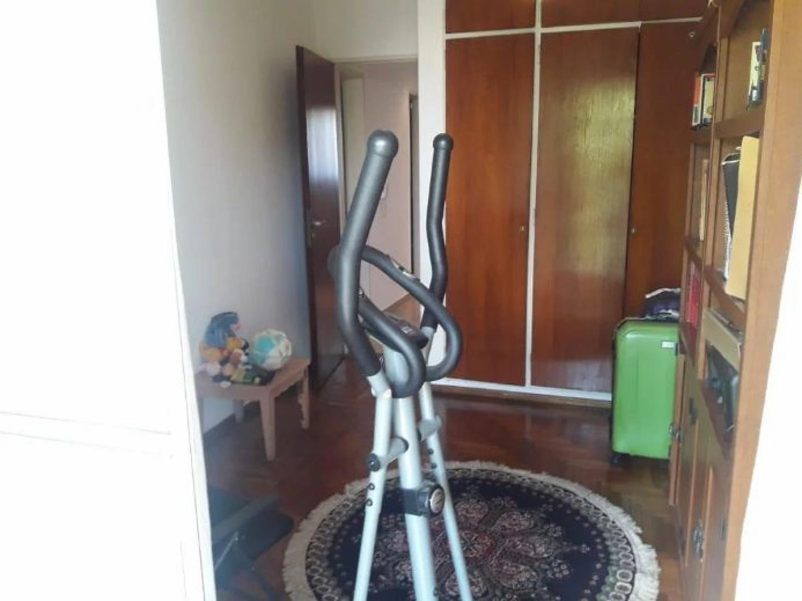 Muy linda casa de 5 amb con cochera — foto 8