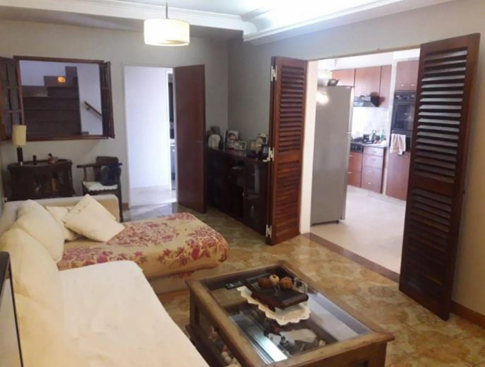 Muy linda casa de 5 amb con cochera — foto 15