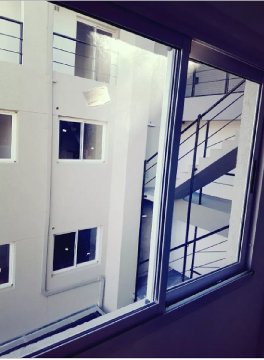 Excelente departamento de 2 amb a estrenar — foto 4