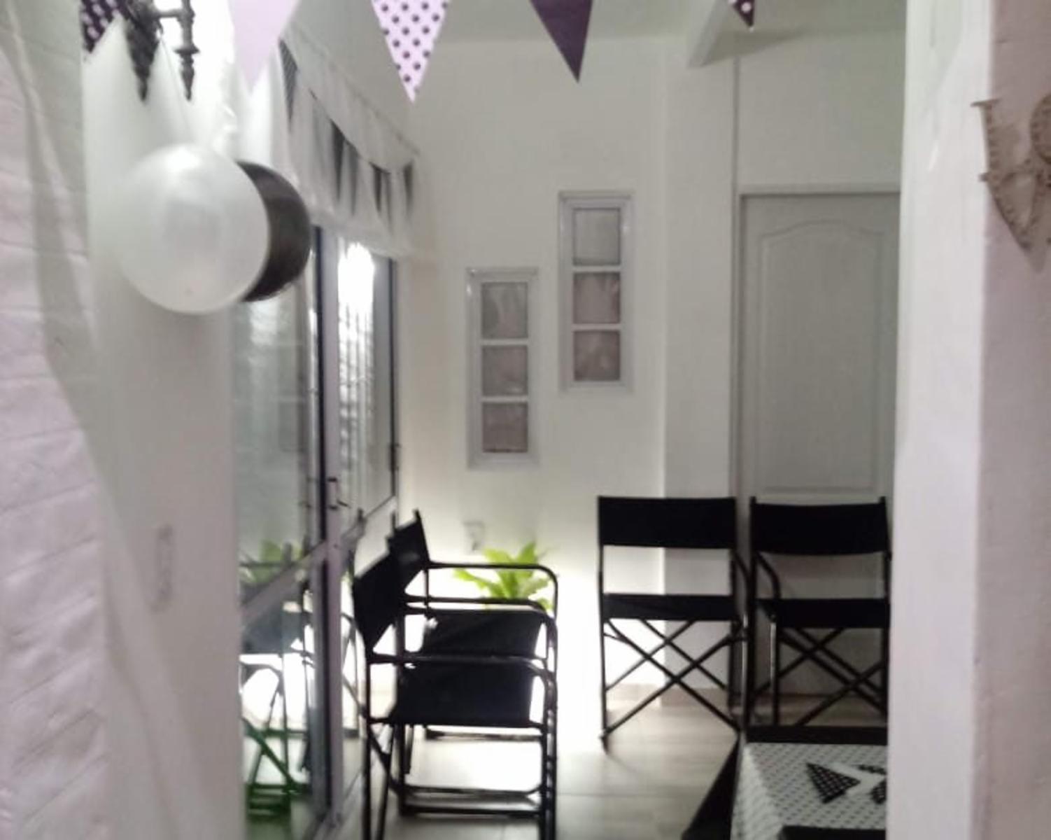 Hermosa casa de 6 ambientes — foto 2