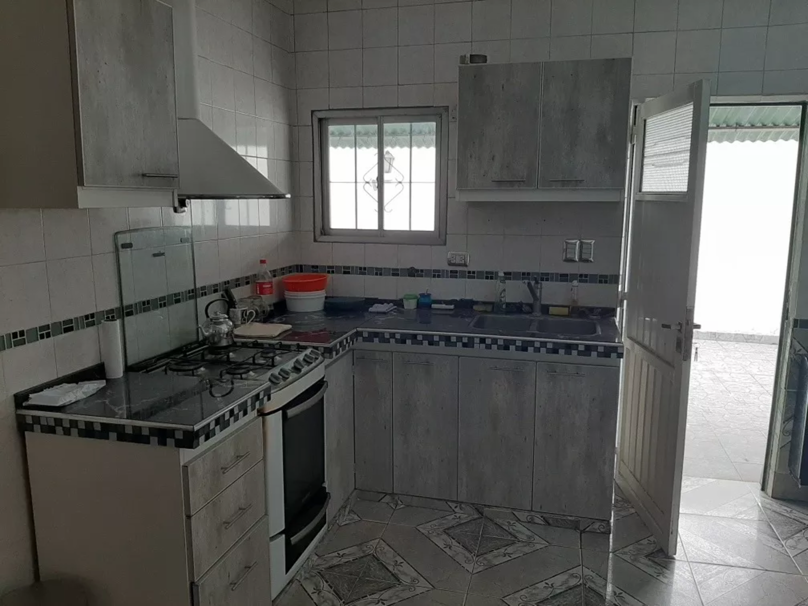 Casa tipo ph de 3 amb cochera y patio — foto 2