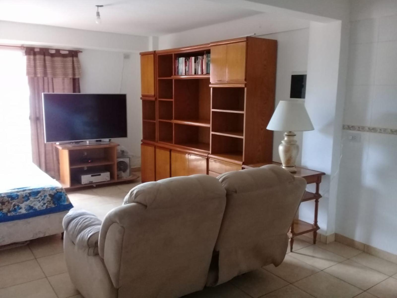 Departamento de 2 ambientes con cochera — foto 2
