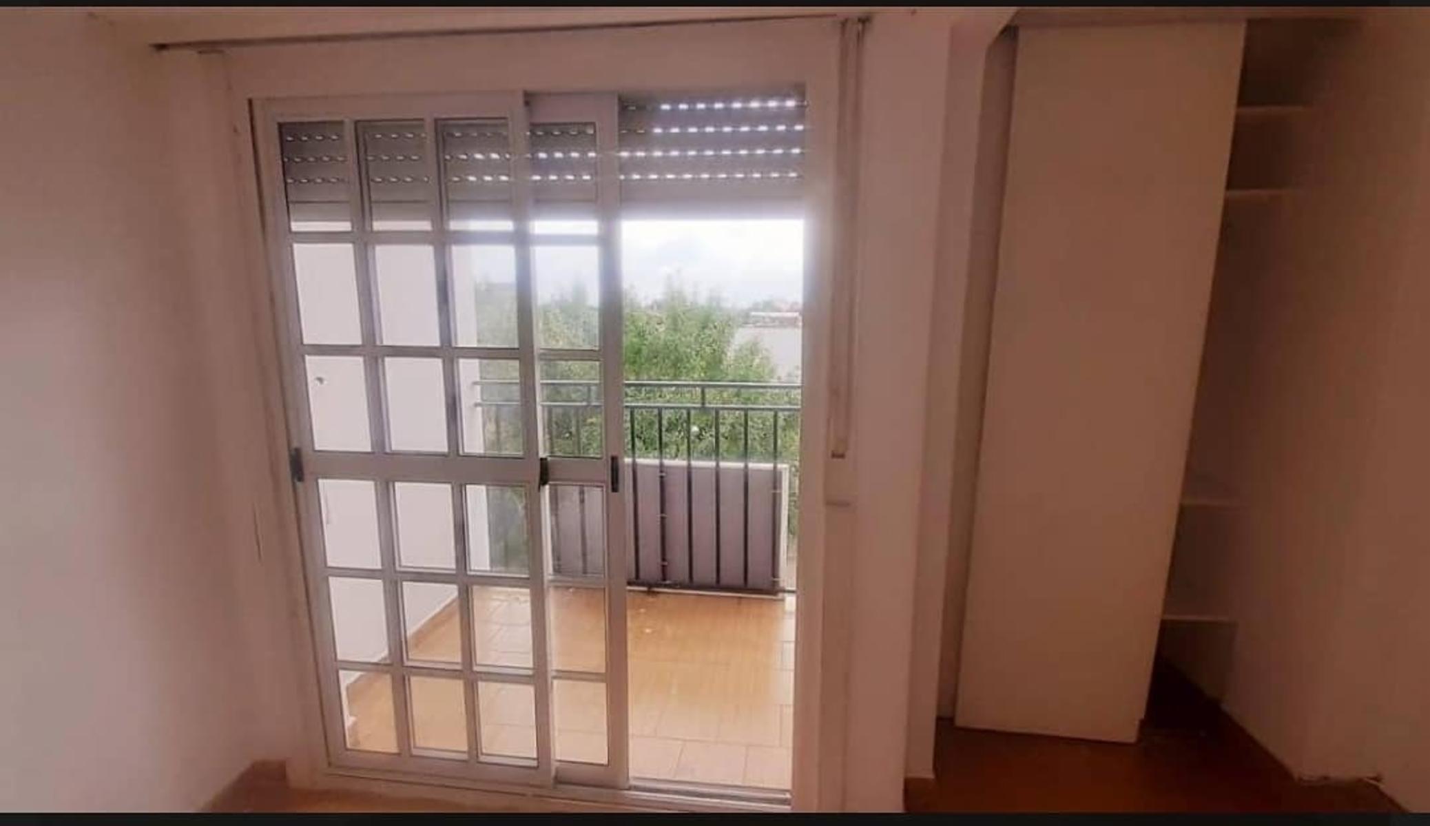 Departamento de 3 ambientes con balcón — foto 3