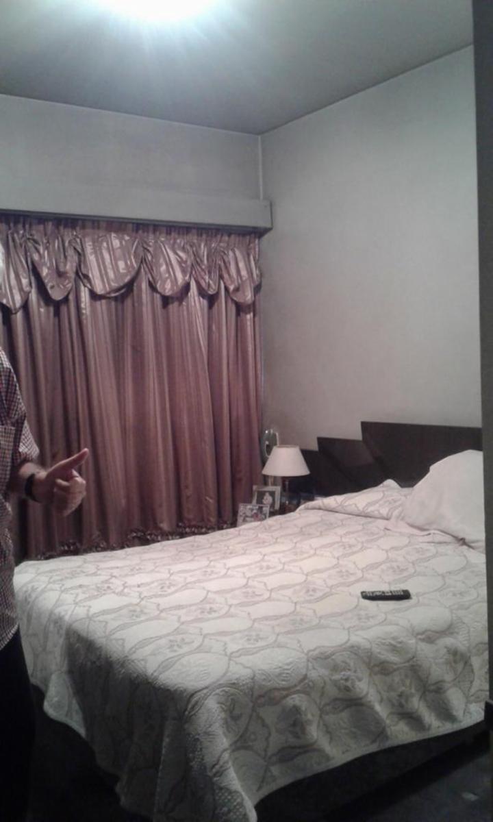 VENTA DE AMPLIO DEPARTAMENTO DE 4 AMBIENTES AL FRENTE MAS DEPENDENCIA DE SERVICIO C/ BALCON Y PATIO ZONA RECOLETA — foto 4