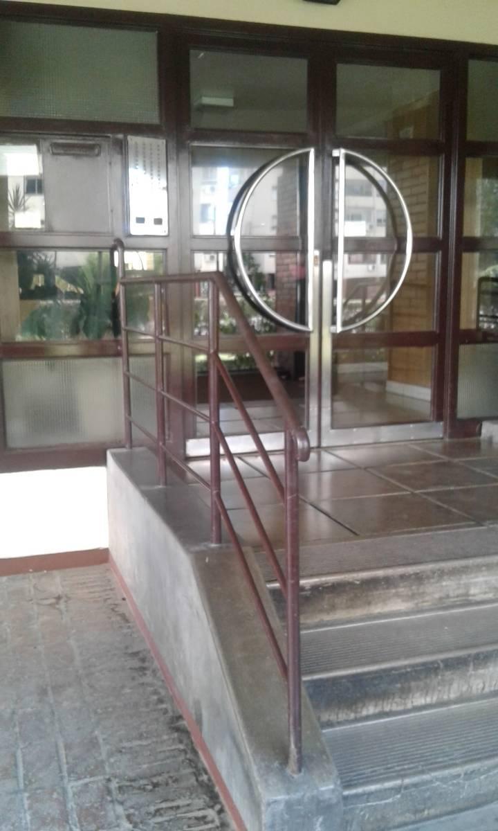 VENTA DEDEPARTAMENTO DE 4 AMBIENTES EN EDIFICIO DE 11 PISOS 4 DEPARTAMENTOS POR PISO ZONA COLEGIALES - 4